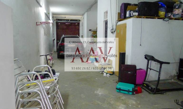 Local en venta en Ripollet